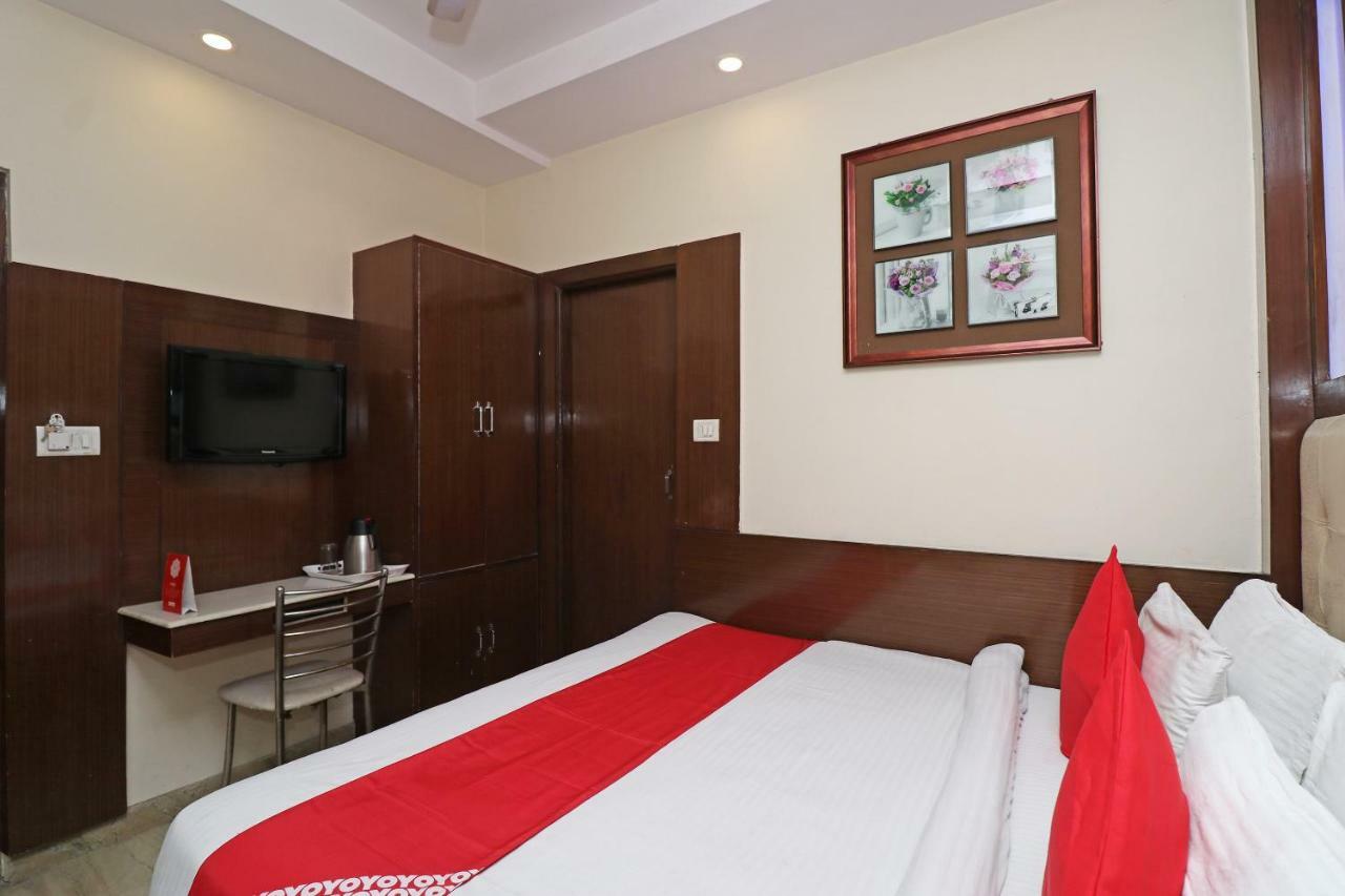 Oyo 30698 Hari Om Guest House Jadabpur Екстер'єр фото