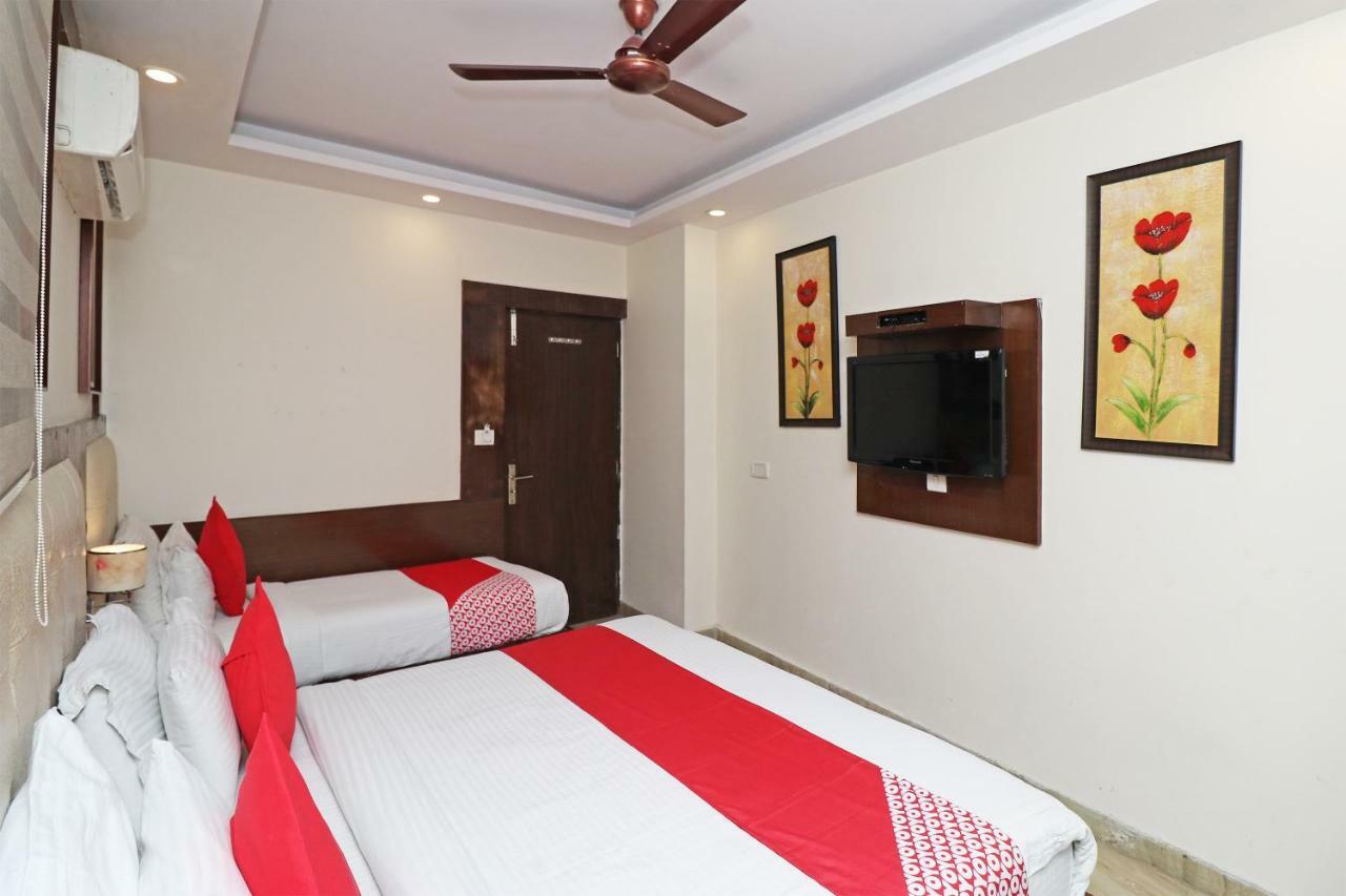 Oyo 30698 Hari Om Guest House Jadabpur Екстер'єр фото