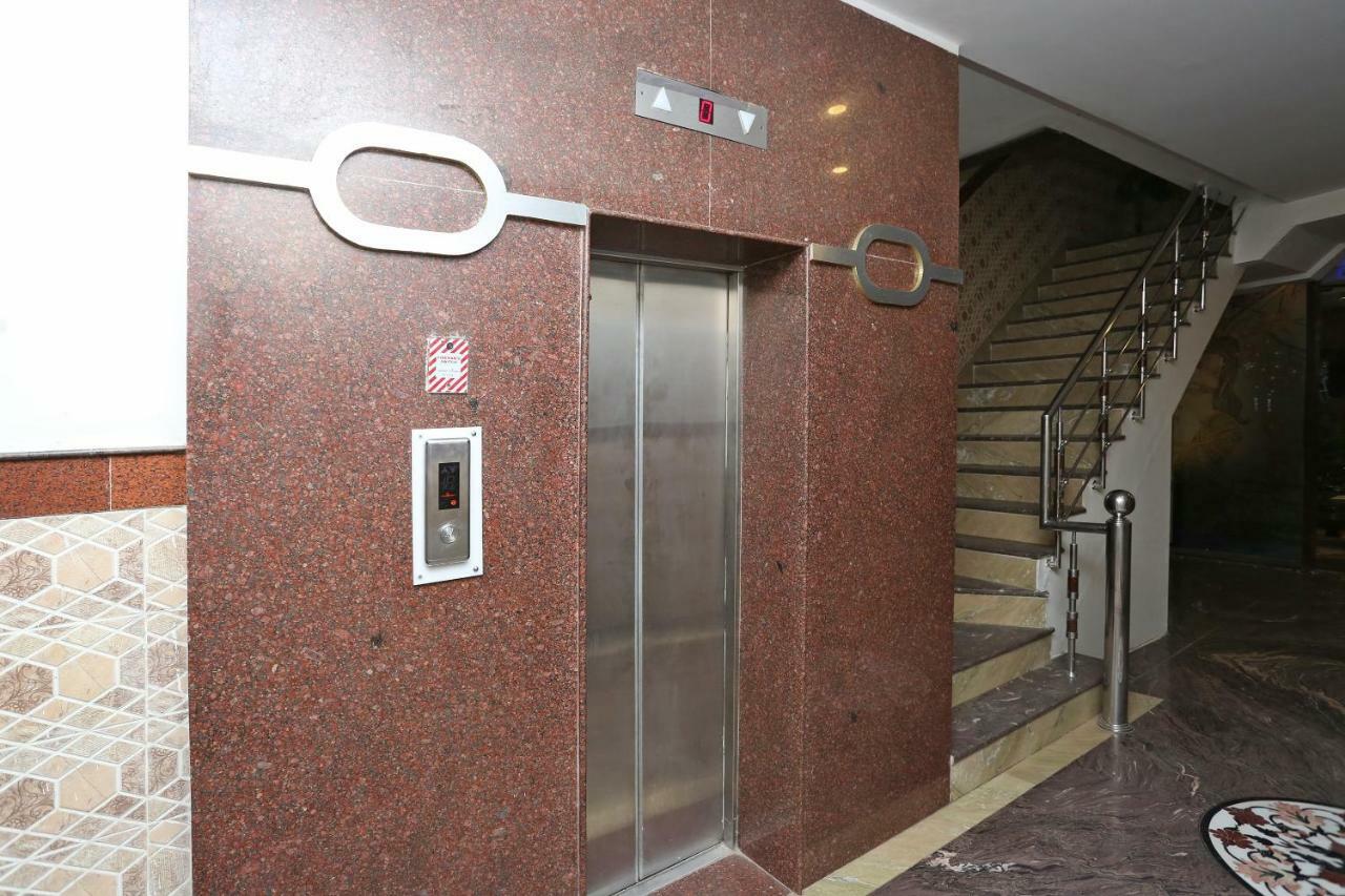 Oyo 30698 Hari Om Guest House Jadabpur Екстер'єр фото