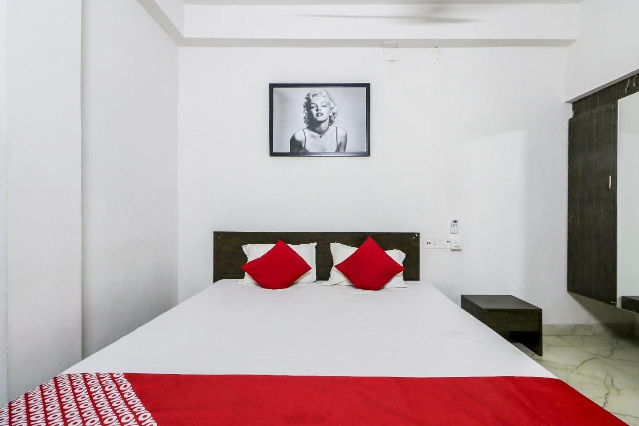 Oyo 30698 Hari Om Guest House Jadabpur Екстер'єр фото